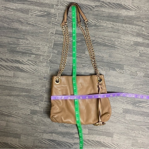 Michael Kors Chain Straps Jet Set Crossbody/Shoulder Bag - Picture 4 of 16